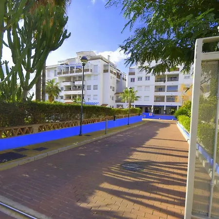 Reserva Del Parque דירה בנאלמדנה